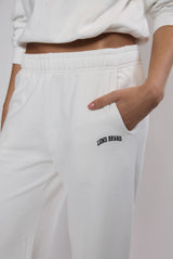 Straight Leg Relaxed_Off White Sweatpant