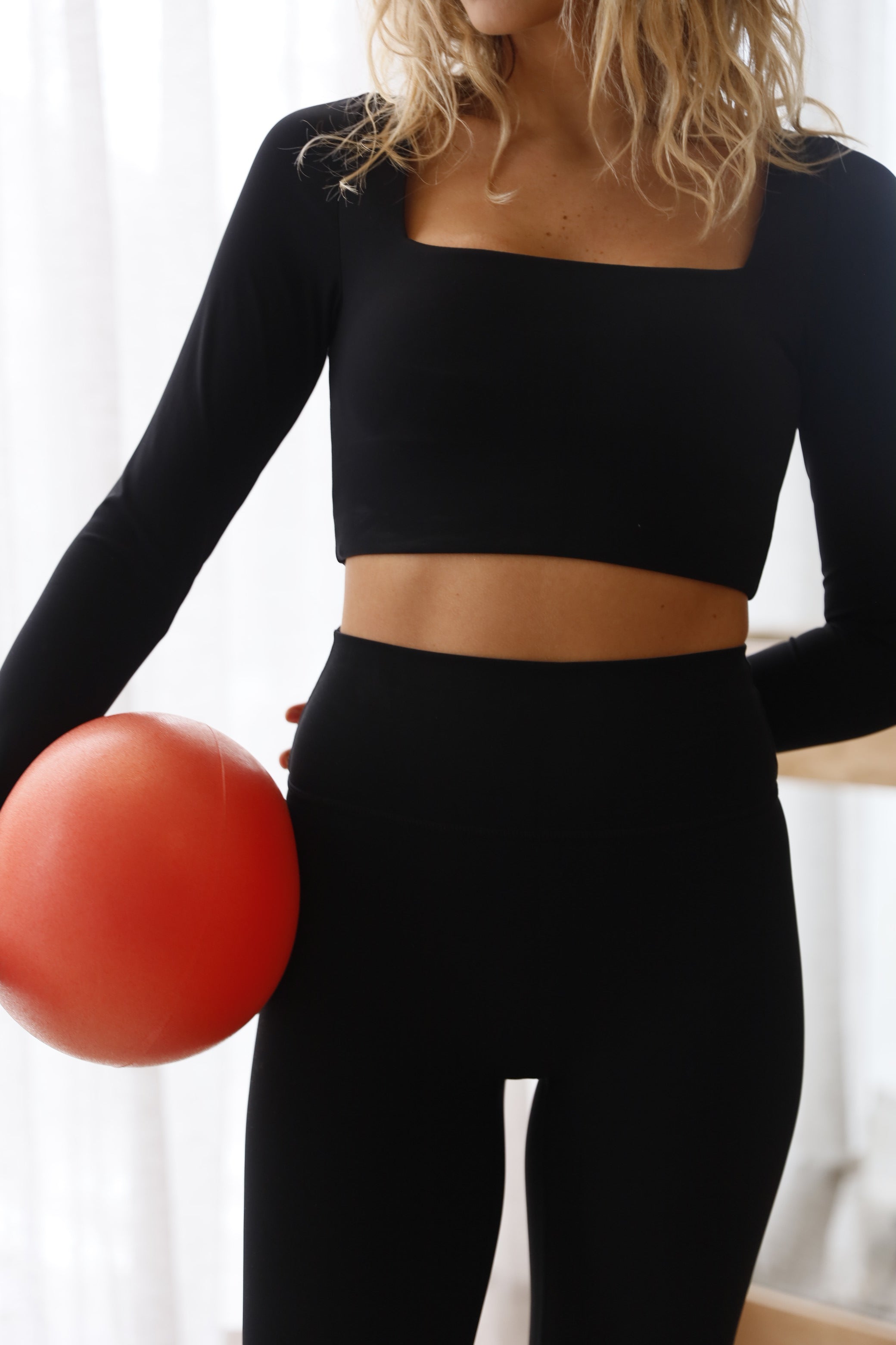 Long Sleeve_Bra Black