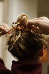 Signature Hair Clip_Havana LB