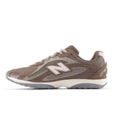 Zapatillas Urbanas Unisex New Balance 204 L Café Oscuro