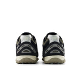 Zapatillas Urbanas Unisex New Balance 204 L Negra