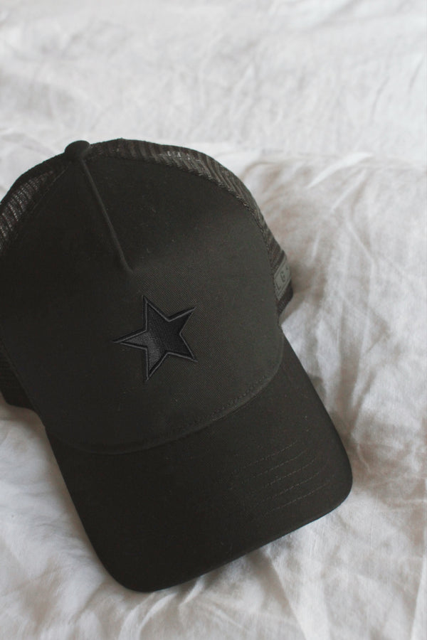 Black_ Black Star Mesh