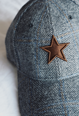 Gray Tweed_ Brown Star